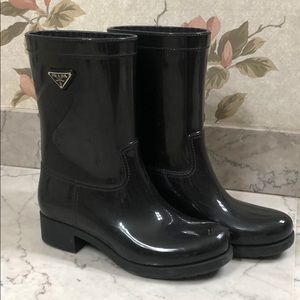 Prada rain boots. Like new.